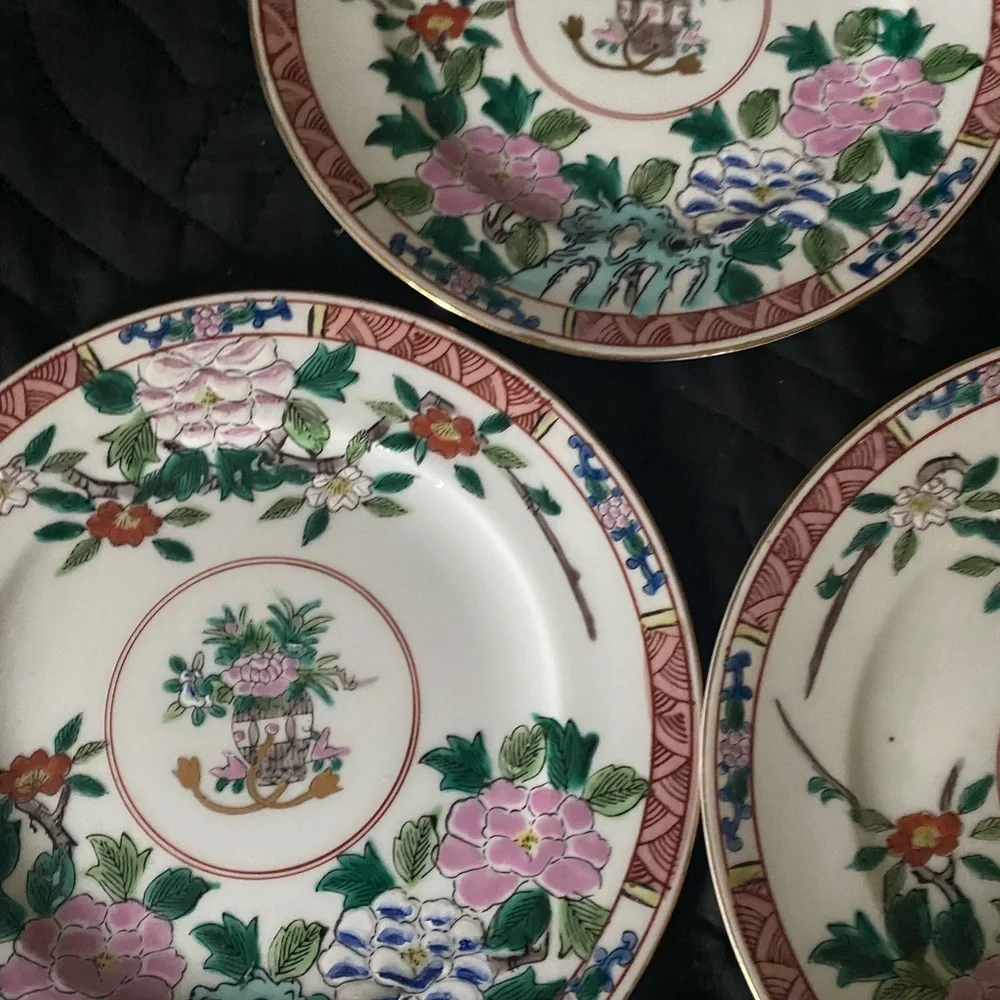 5 Kutani Yaki Ware Japanese Hand Painted  Floral 7.5” MCM Gold Trim Plates